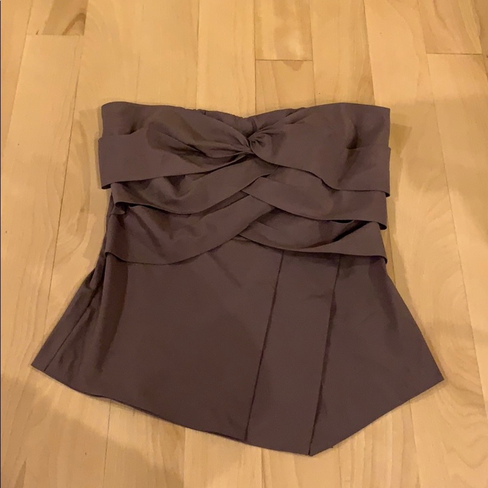 Adorable strapless top